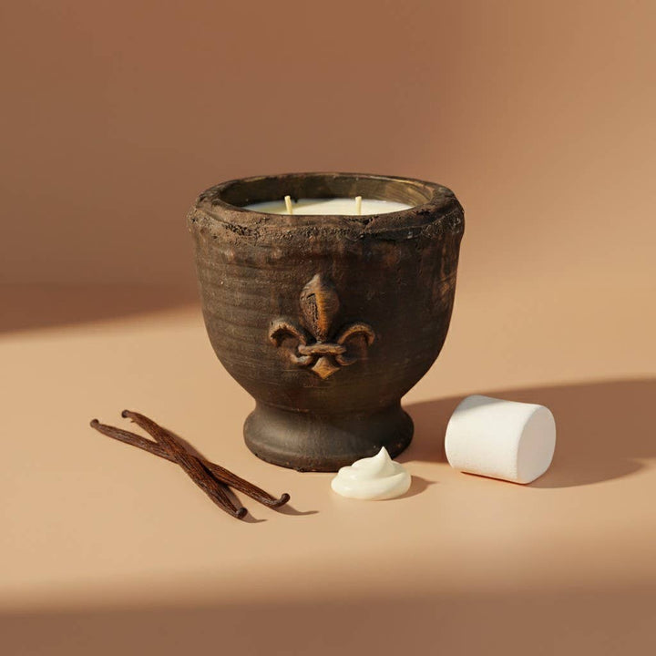 Classic Pottery Candle 20oz - Bourbon Royalty