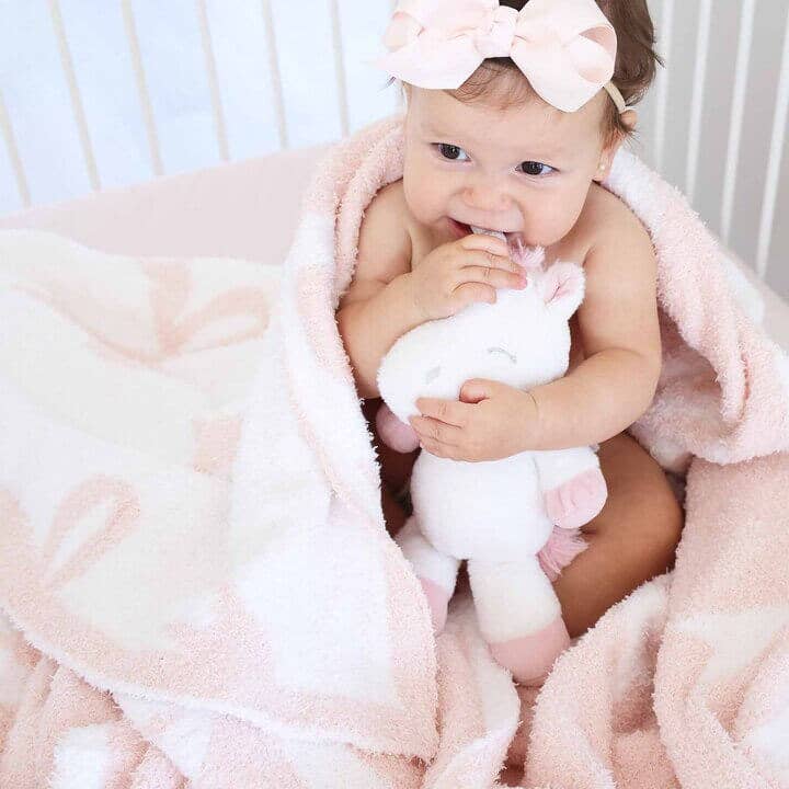 CuddleLane™ Bows Luxe Blankets - Caden Lane