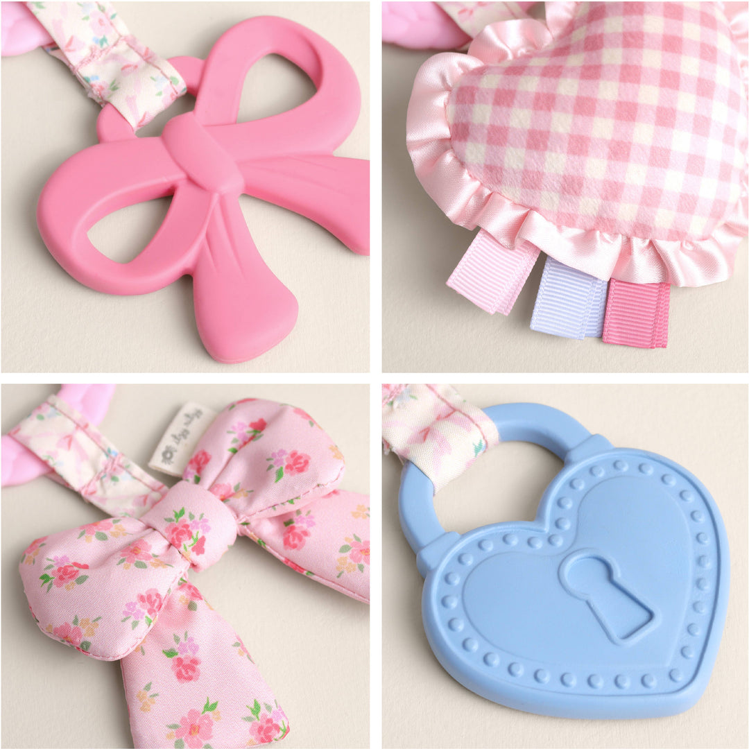 Bow Bitzy Busy Ring™ - Itzy Ritzy