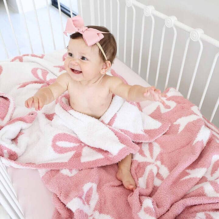CuddleLane™ Bows Luxe Blankets - Caden Lane