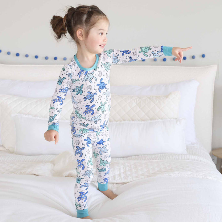 Sea Turtle Splash Pajama Set - Caden Lane