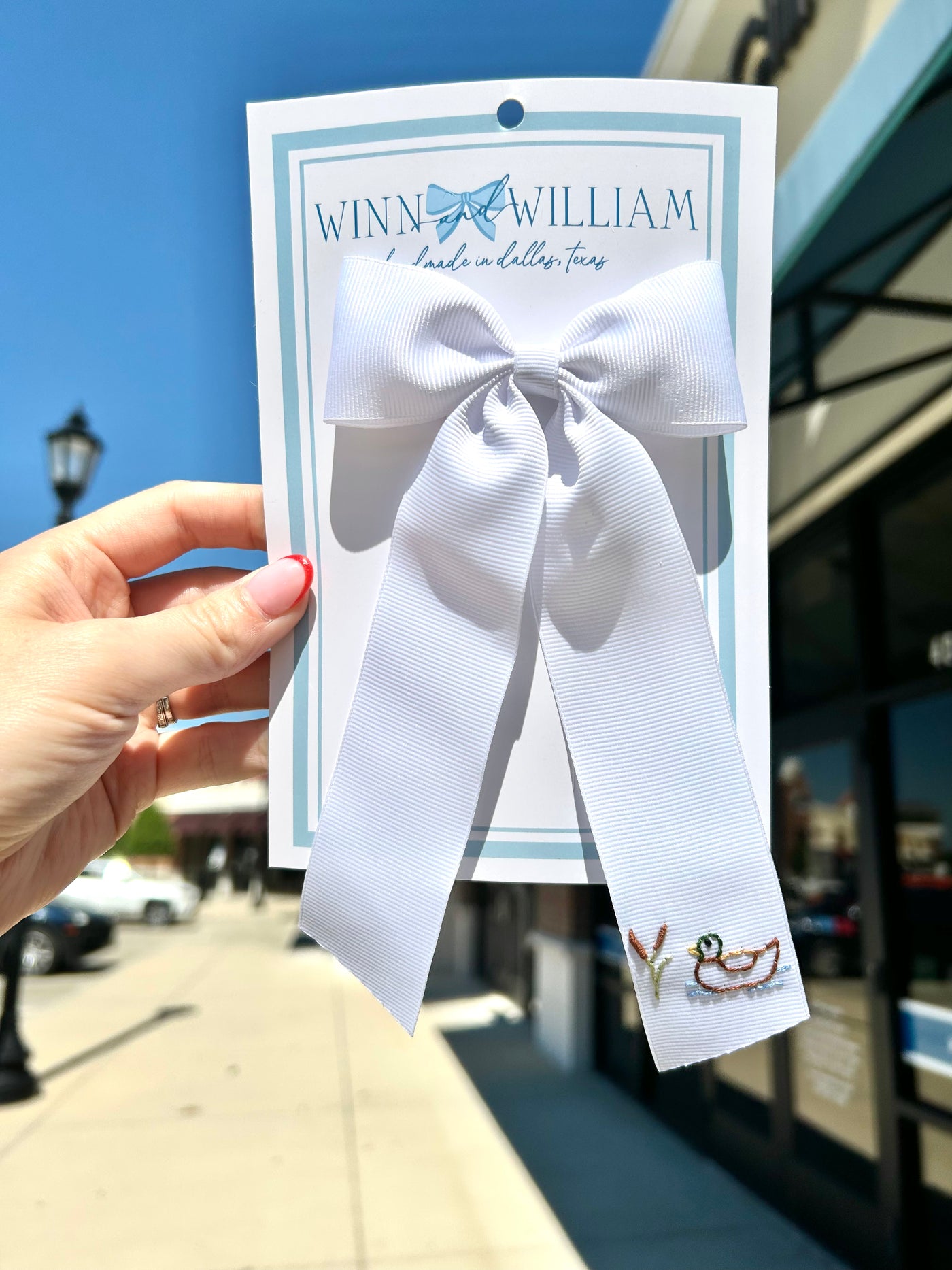 Mallard White Long Tail Bow - Winn and William