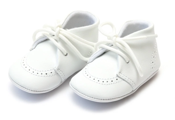 Boys White Leather Oxford Crib Shoe - L'Amour