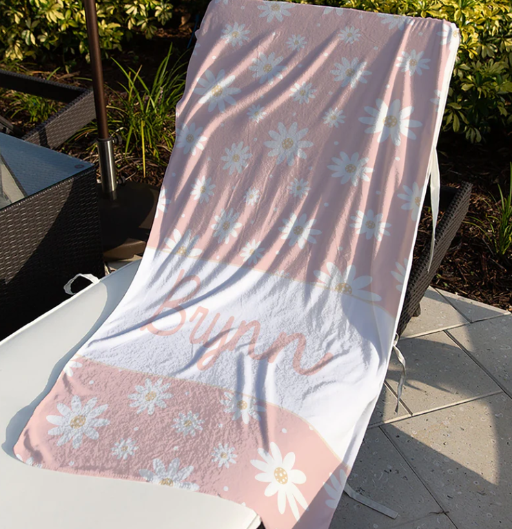 Personalized Daisy Towels - GLAM