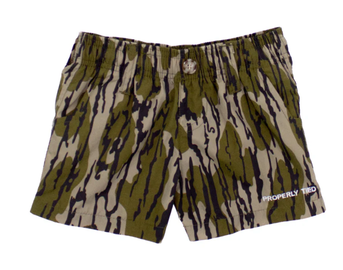 Boys Mossy Oak Bottomland Mallard Shorts - Properly Tied