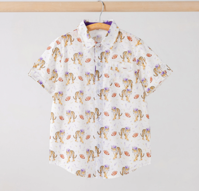 Kickoff in Louisiana Short Sleeve Collared Shirt - Nola Tawk