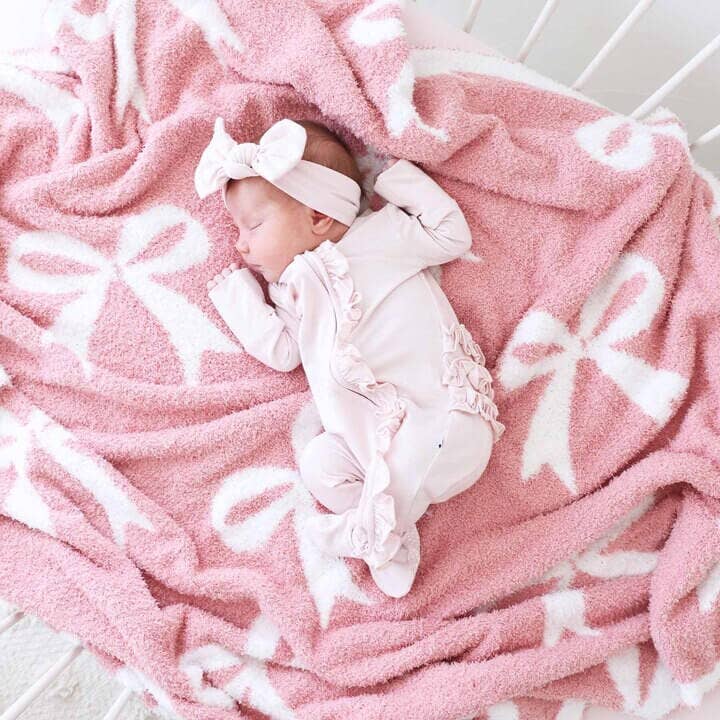CuddleLane™ Bows Luxe Blankets - Caden Lane