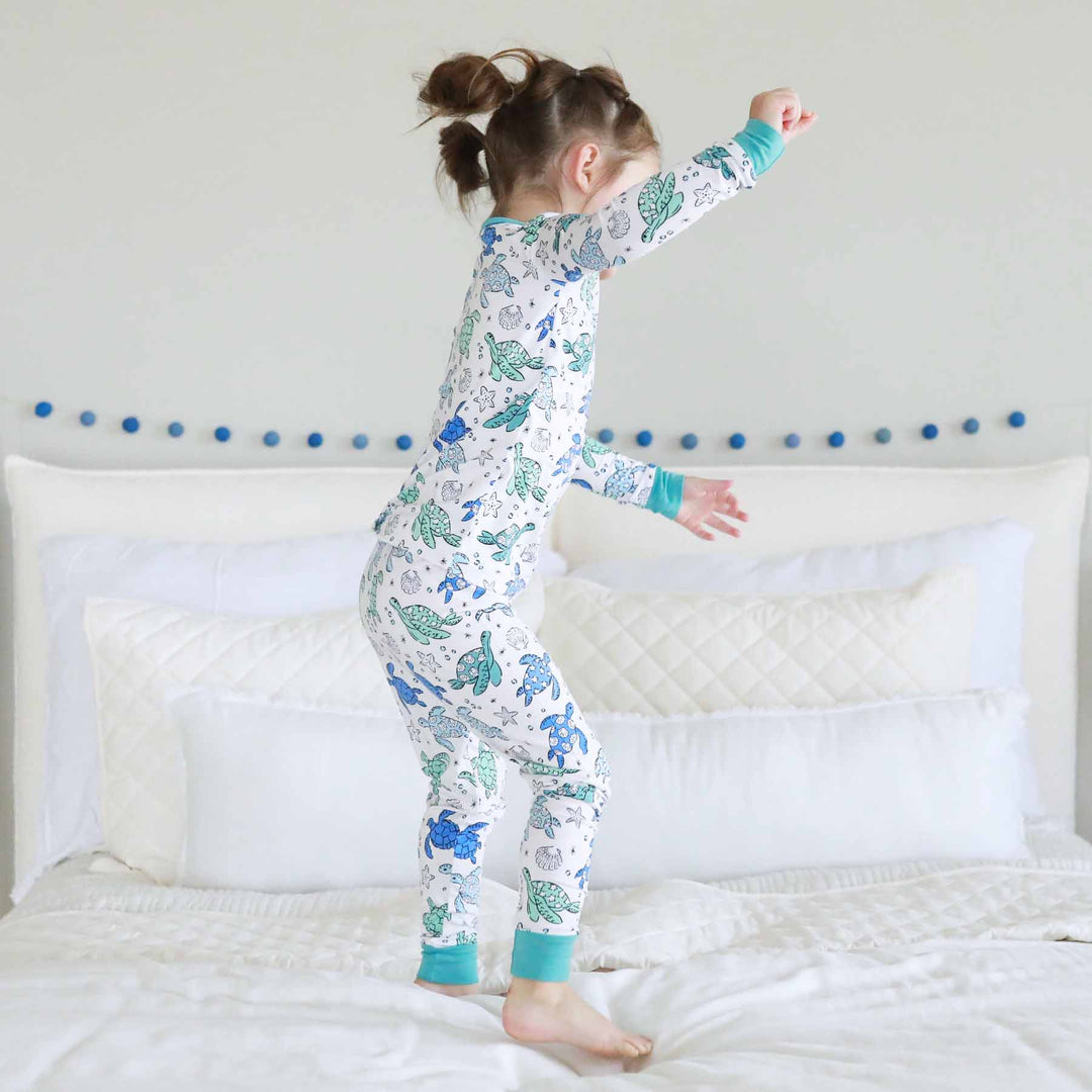 Sea Turtle Splash Pajama Set - Caden Lane