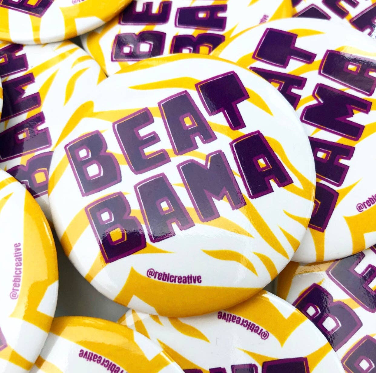 GAME DAY BUTTON - Beat Bama